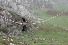 Balizas salvapájaros en el Parque Nacional de los Picos de Europa Balizas salvapájaros en el Parque Nacional de los Picos de Europa